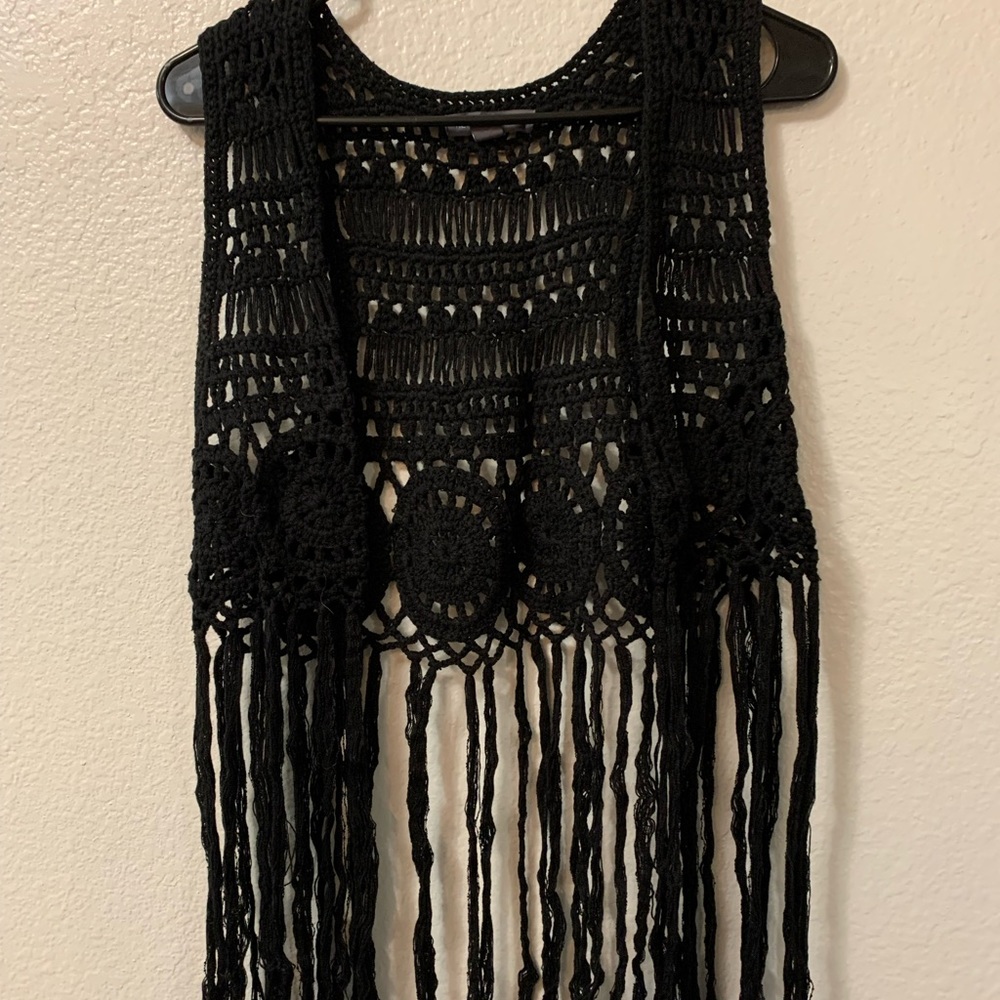 Kendall & Kylie crocheted vest